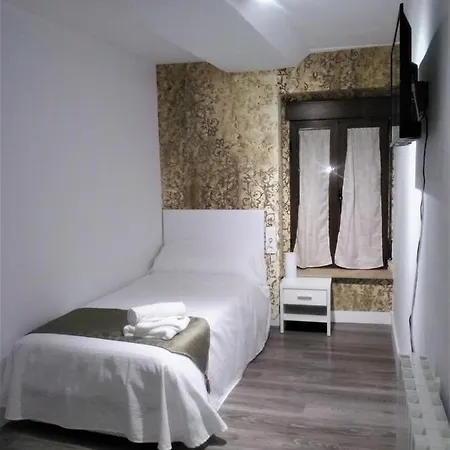 Ontinyent Rooms *